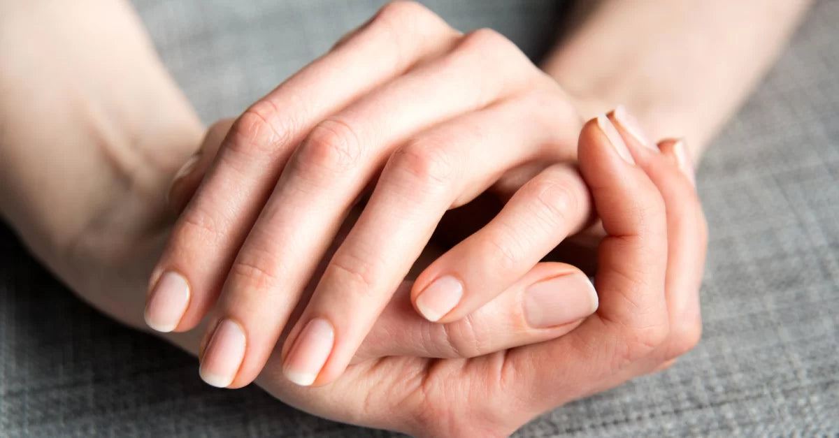 Chloronychia: Causes, Prevention, and the Role of Ozonated Oils